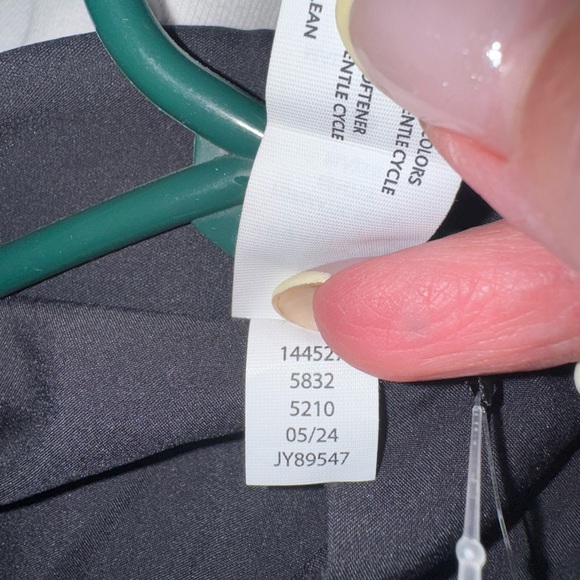 Yogalicious navy blueish/black blazer. Size small nwt - Picture 10 of 11